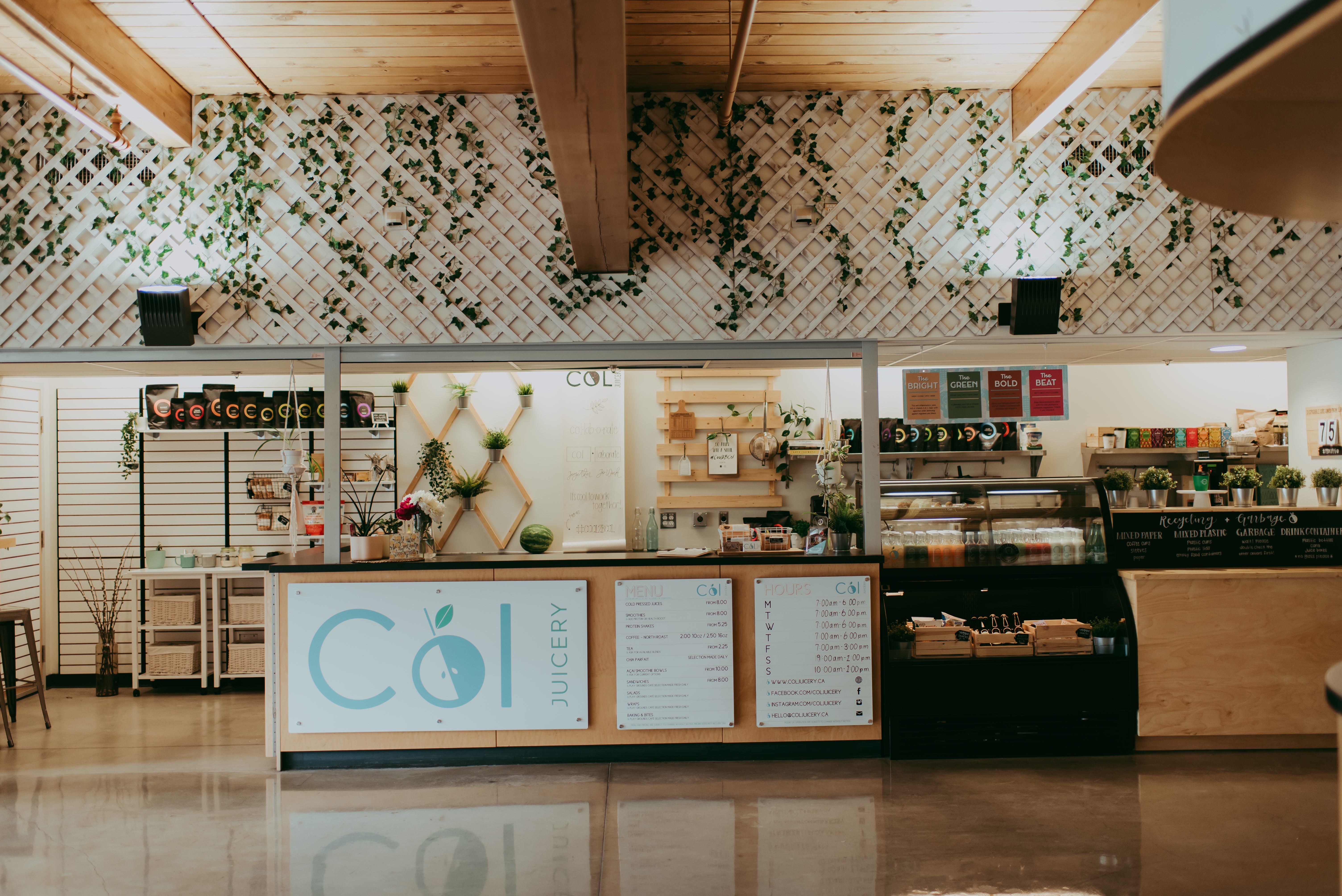 Col Juicery Juice and Smoothie Bar 